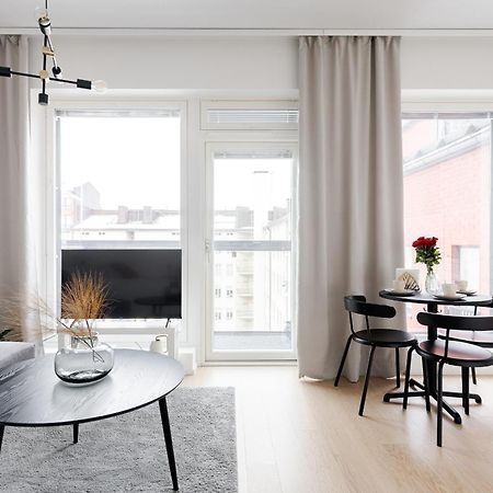 Great Location, Quiet And New With Balcony&Cafe Apartment Tampere Exterior photo